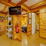 Bed and breakfast Arrabia Glamping Raiva
