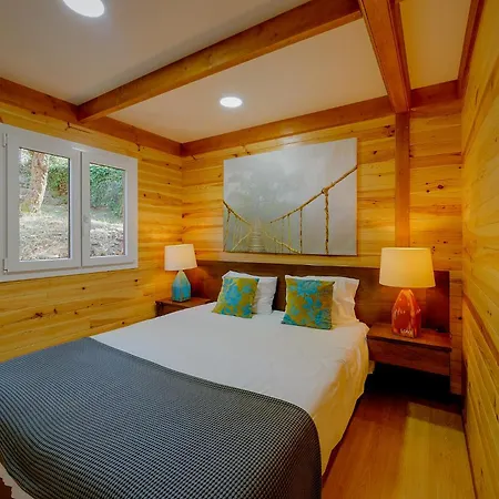 Bed & Breakfast Arrabia Glamping 4*