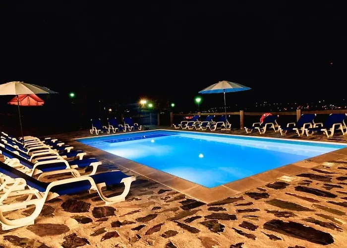 Bed & Breakfast Arrabia Glamping 4*