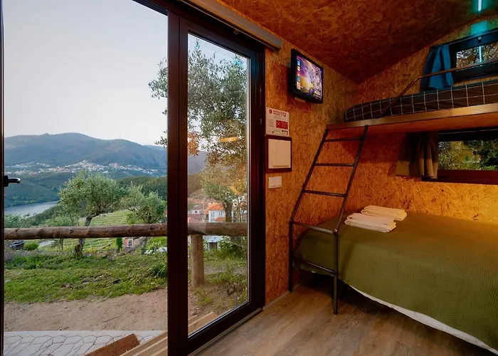 Bed & Breakfast Arrabia Glamping 4*