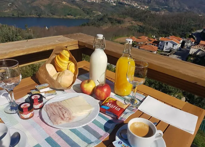 Arrabia Glamping Alojamento de Acomodação e Pequeno-almoço Raiva
